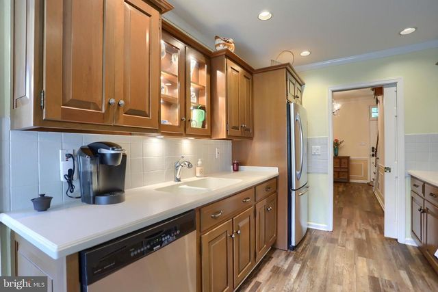 49 DEVONSHIRE SQ, Mechanicsburg, PA 17050