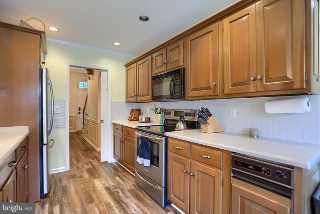 49 DEVONSHIRE SQ, Mechanicsburg, PA 17050