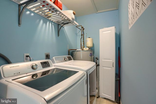 49 DEVONSHIRE SQ, Mechanicsburg, PA 17050