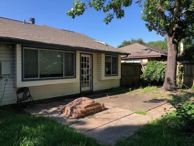 14002 Kathi Lynn Lane, Sugar Land, TX 77498