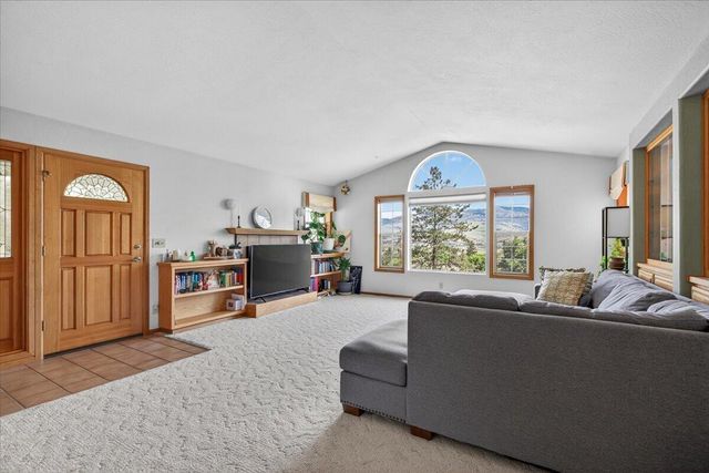 1020 Walker Avenue, Ashland, OR 97520