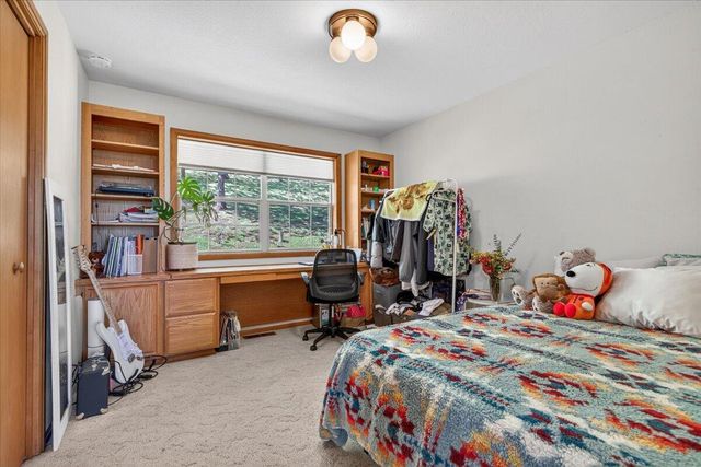 1020 Walker Avenue, Ashland, OR 97520