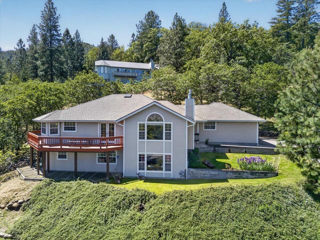 1020 Walker Avenue, Ashland, OR 97520