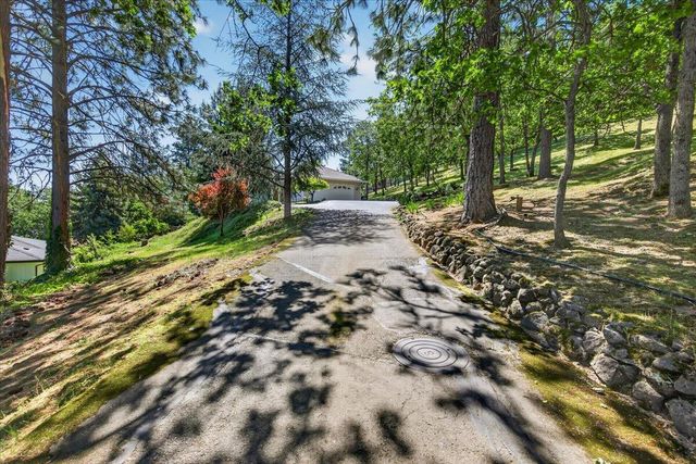 1020 Walker Avenue, Ashland, OR 97520