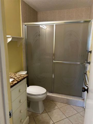 6739 FARRIS DRIVE, Lakeland, FL 33811