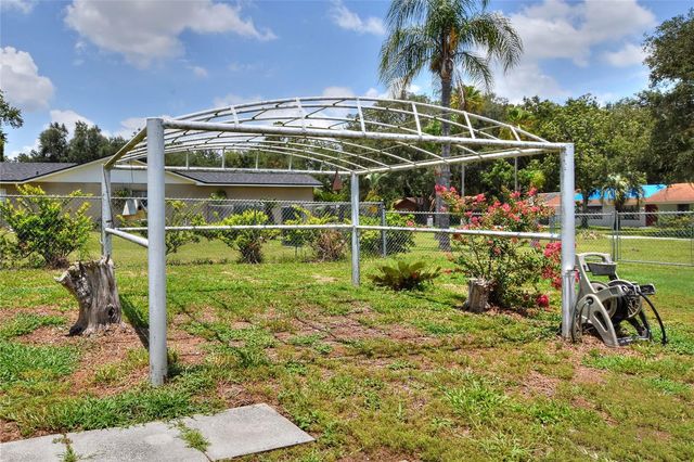 6739 FARRIS DRIVE, Lakeland, FL 33811