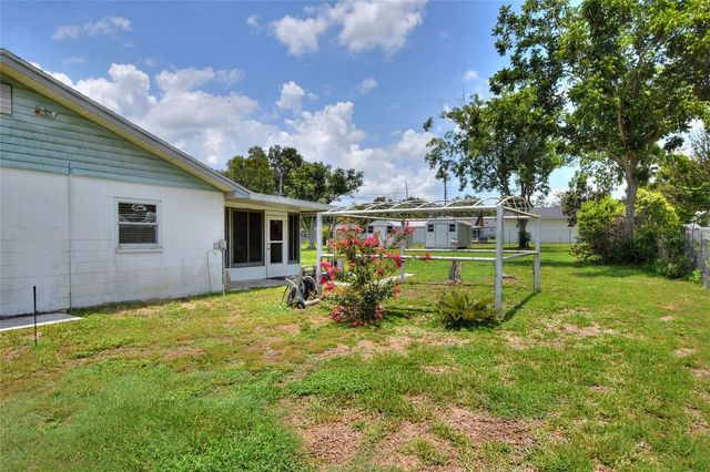 6739 FARRIS DRIVE, Lakeland, FL 33811