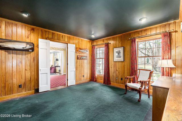 154 Totem Rd, Louisville, KY 40207