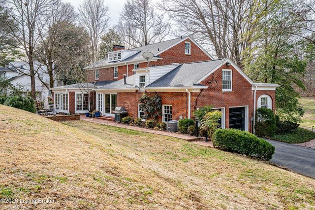 154 Totem Rd, Louisville, KY 40207