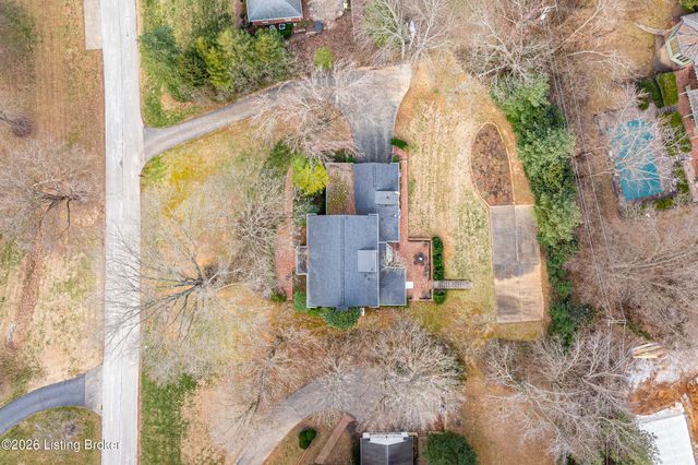 154 Totem Rd, Louisville, KY 40207