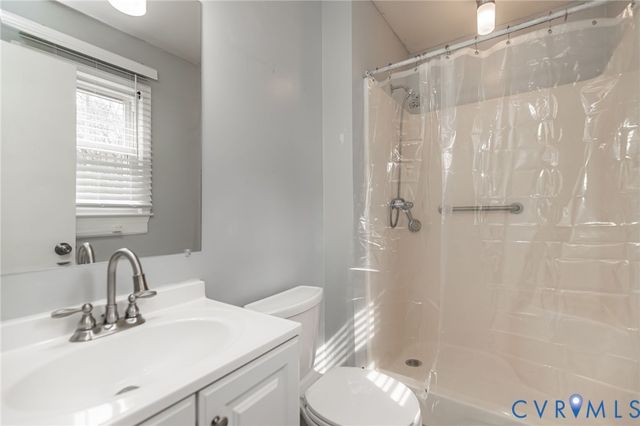 11503 Deep Hollow Ct, Midlothian, VA 23112