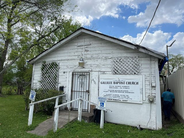 8536 Scott Street, Houston, TX 77051