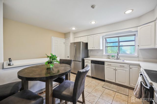 2 John Tyler Court D, Monroe, NJ 08831