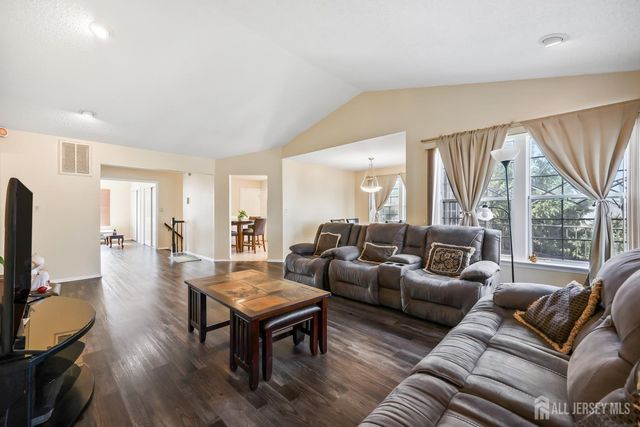 2 John Tyler Court D, Monroe, NJ 08831
