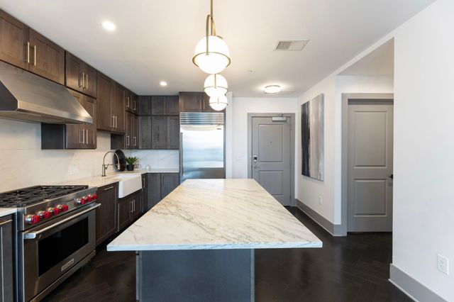 1616 West End Ave Unit 2303, Nashville, TN 37203