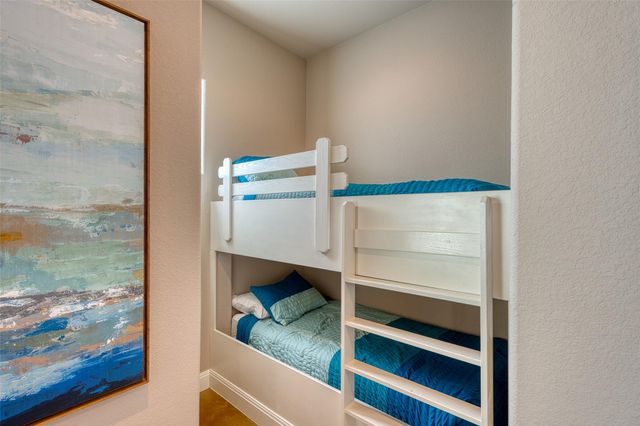 517 Reynolds ST, Kingsland, TX 78639