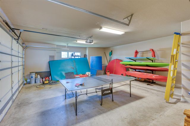 517 Reynolds ST, Kingsland, TX 78639