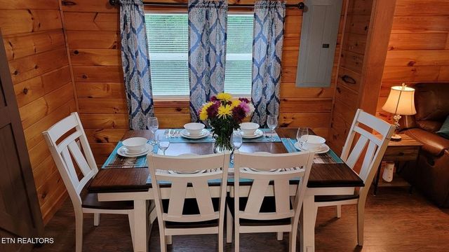 114 Ashley Rd, Jamestown, TN 38556