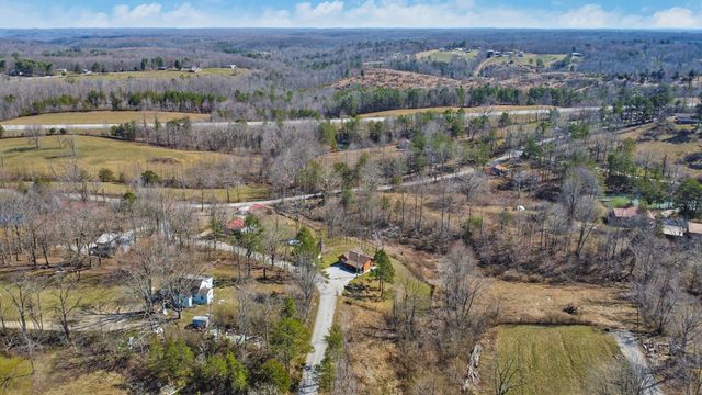 114 Ashley Rd, Jamestown, TN 38556