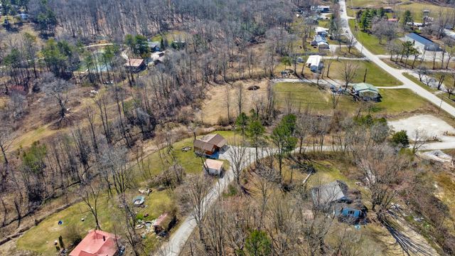114 Ashley Rd, Jamestown, TN 38556