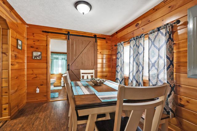 114 Ashley Rd, Jamestown, TN 38556
