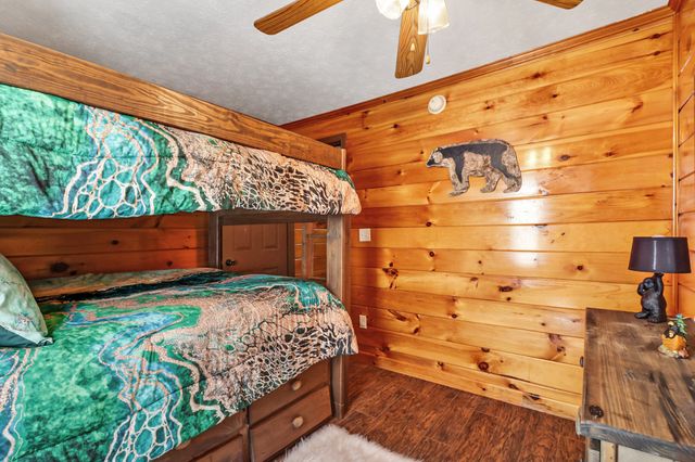 114 Ashley Rd, Jamestown, TN 38556