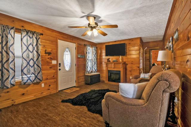 114 Ashley Rd, Jamestown, TN 38556
