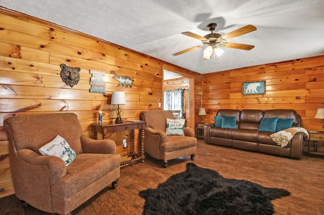114 Ashley Rd, Jamestown, TN 38556