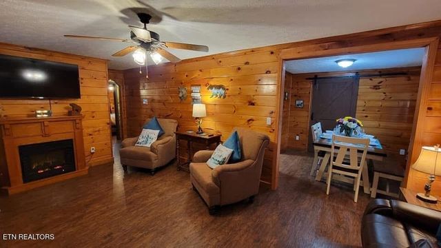 114 Ashley Rd, Jamestown, TN 38556