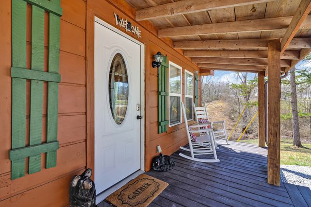 114 Ashley Rd, Jamestown, TN 38556