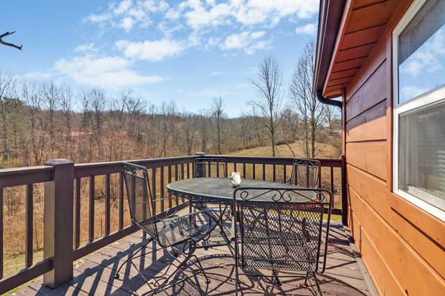 114 Ashley Rd, Jamestown, TN 38556