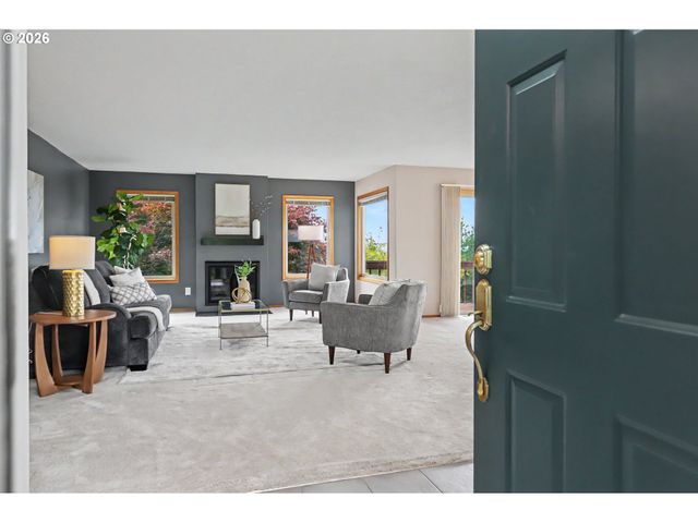 8011 Se 108TH Ave, Portland, OR 97266