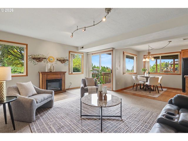 8011 Se 108TH Ave, Portland, OR 97266