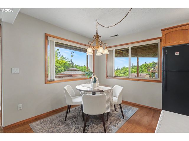 8011 Se 108TH Ave, Portland, OR 97266
