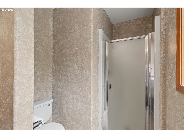 8011 Se 108TH Ave, Portland, OR 97266