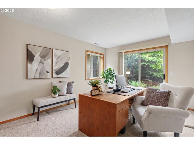 8011 Se 108TH Ave, Portland, OR 97266