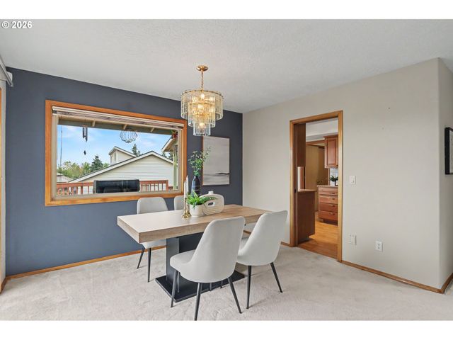 8011 Se 108TH Ave, Portland, OR 97266