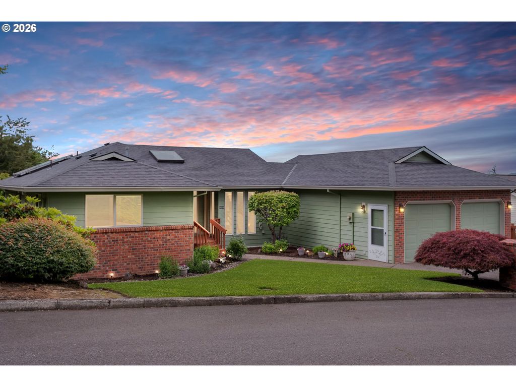 8011 Se 108TH Ave, Portland, OR 97266