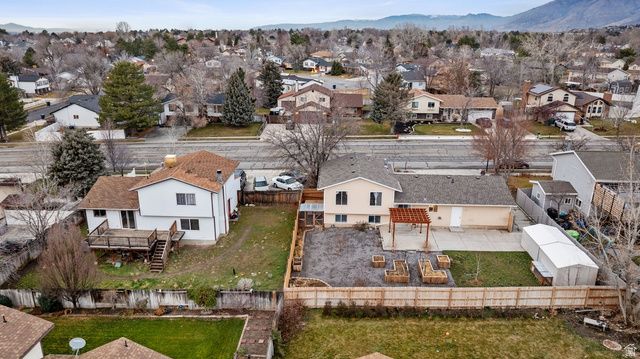 1602 E SEGO LILY DR, Sandy, UT 84092