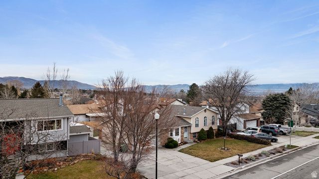 1602 E SEGO LILY DR, Sandy, UT 84092