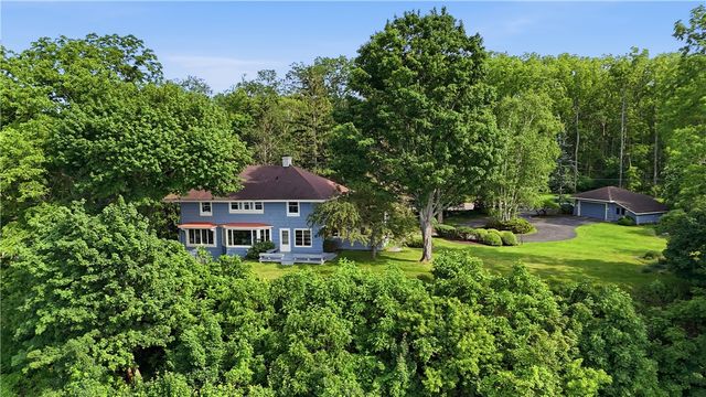 930 Lake Road, Webster, NY 14580