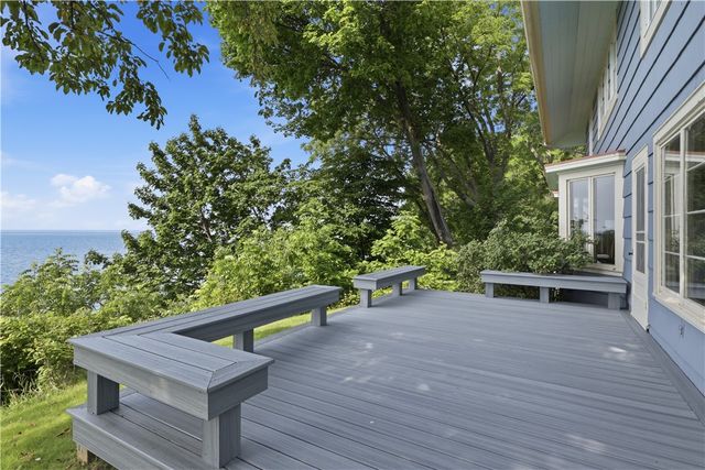 930 Lake Road, Webster, NY 14580