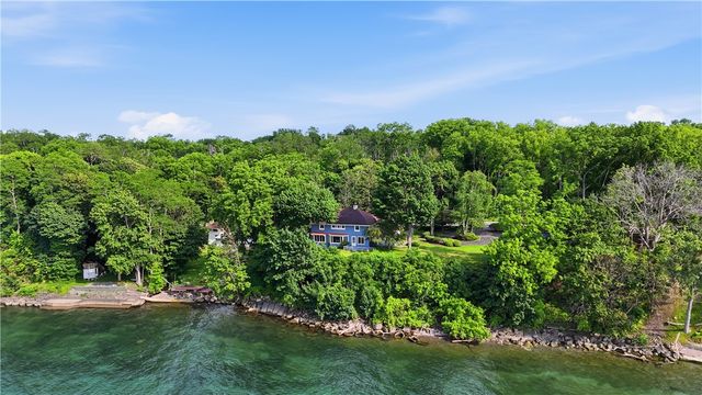 930 Lake Road, Webster, NY 14580