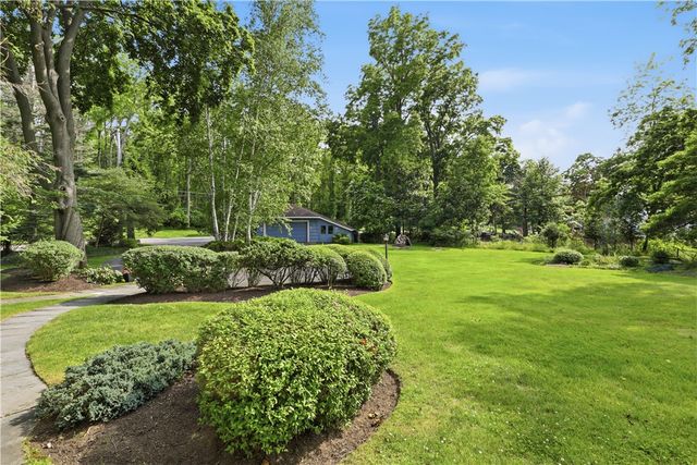930 Lake Road, Webster, NY 14580
