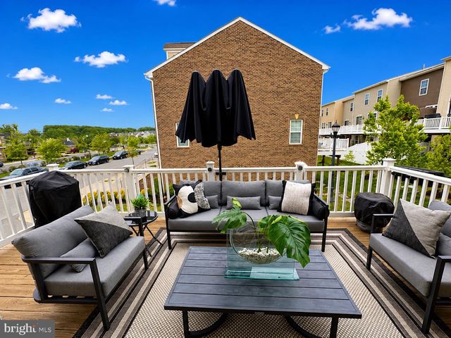 9700 CENTRAL PARK DR, Upper Marlboro, MD 20772