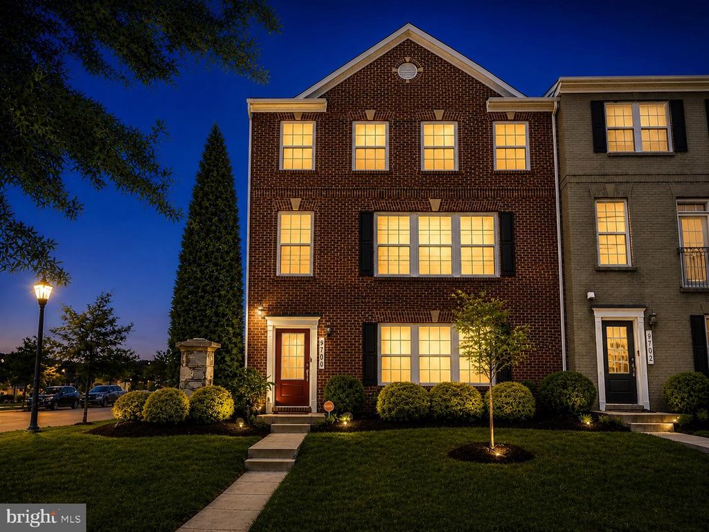 Image 2 of property listing at 9700 CENTRAL PARK DR, Upper Marlboro, MD 20772