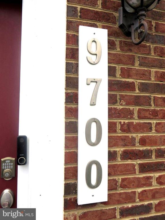 Image 3 of property listing at 9700 CENTRAL PARK DR, Upper Marlboro, MD 20772