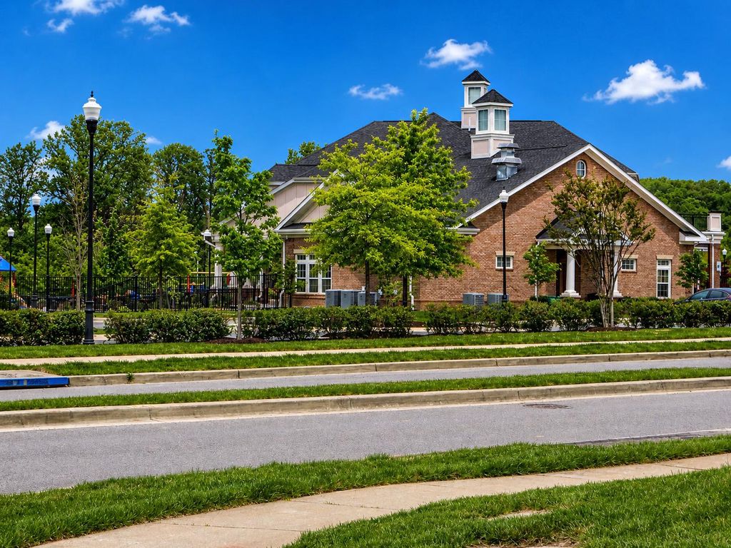 Image 39 of property listing at 9700 CENTRAL PARK DR, Upper Marlboro, MD 20772