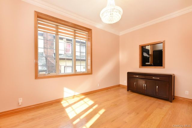 84-29 Kendrick Place, Jamaica Estates, NY 11432