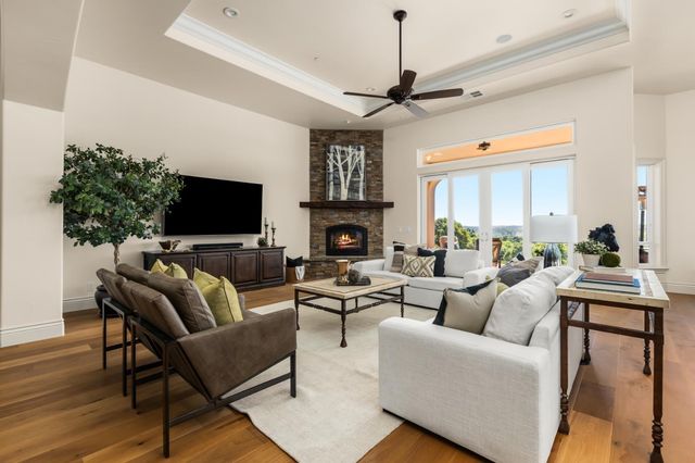 2385 Bald Hill Rd, Auburn, CA 95603